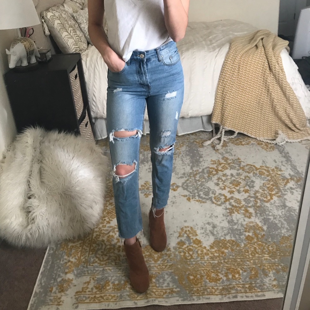 Distressed Mom jeans